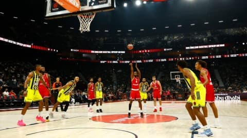 Slika uz članak: Olimpijakos preko Fenerbahčea do finala Superkupa