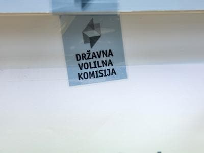 Slika uz članak: Danes še štetje glasovnic, poslanih po pošti iz Slovenije