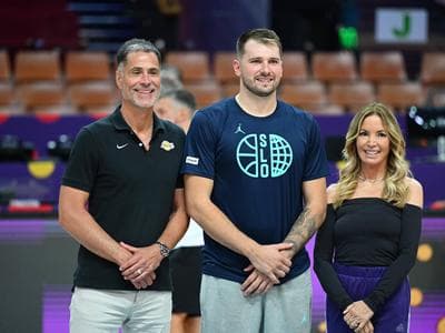 Slika uz članak: Pretres pri Lakersih: so šefu Luke Dončića šteti dnevi v Los Angelesu?