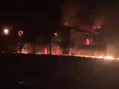 Slika uz članak: V Perzijskem zalivu napadli dva tankerja, eden gori v Hormuški ožini