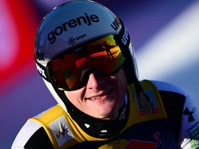 Slika uz članak: Domen Prevc krepko popravil rekord avstrijske skakalnice!