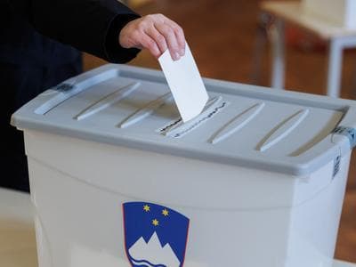 Slika uz članak: Izteče se še zadnji rok za prijavo za glasovanje na referendumih po pošti iz Slovenije