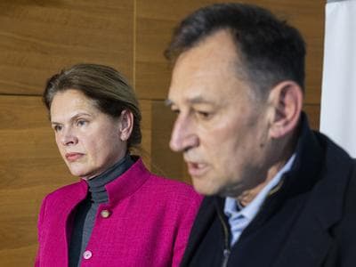 Slika uz članak: Najstarejša obrt politike
