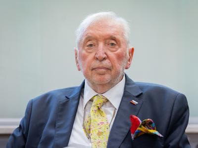 Slika uz članak: Dimitrij Rupel: Zasuk od neuvrščenosti k zavezništvu