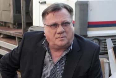 Slika uz članak: U znak sjećanja: Na godišnjicu smrti Halida Bešlića objavljena pjesma "Zakletva"