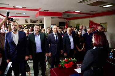 Slika uz članak: (FOTO) “Ostaćemo posvećeni” Dodik u Novom Goraždu govorio o platama, penzijama i razvoju Srpske