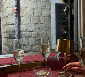 Slika uz članak: (FOTO) Posvetio joj pjesmu: Bivši muž Marije Mikić u izlasku sa Majom Ognjenović, oglasio se interesantnom objavom