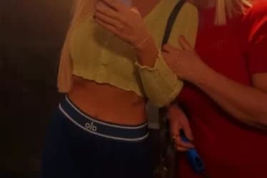 Slika uz članak: "Lavice" Bojana Lazić pokazala majku pa oduševila sve: Poziraju u liftu, a svi su primetili veliku sličnost
