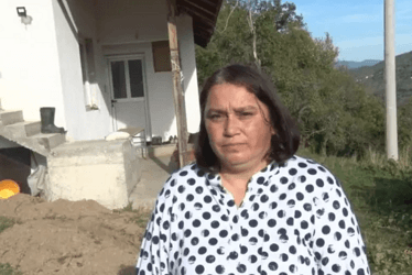 Slika uz članak: (FOTO) ŽIVE OD 150 KM Samohrana majka Vladimirka i njeni sinovi ne odustaju od svog ognjišta, dobri ljudi su im vratili nadu