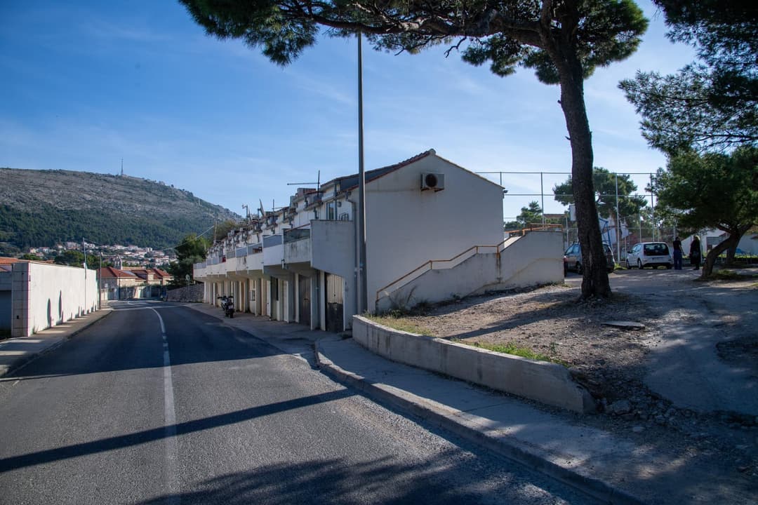 Slika uz članak: Vatrogasci gasili požar na trafostanici, dio Gorice ostao bez struje