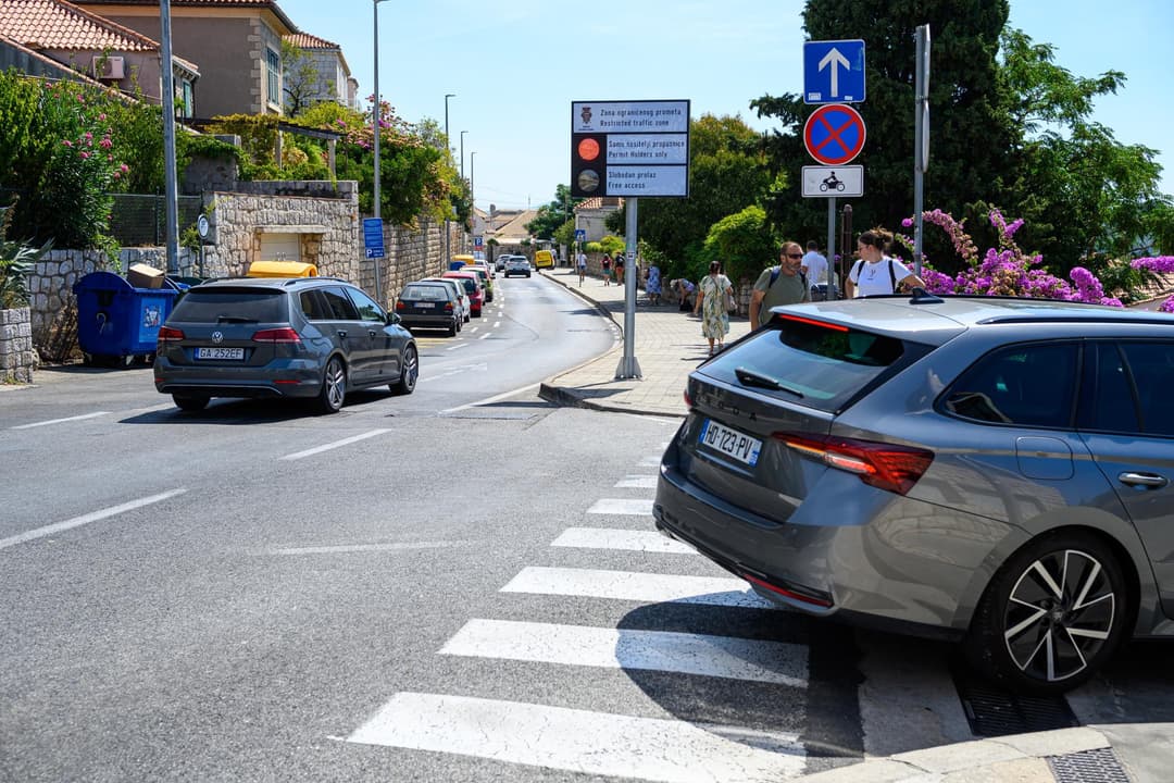 Slika uz članak: Stanje na putevima: Na pojedinim dionicama smanjena vidljivost zbog magle