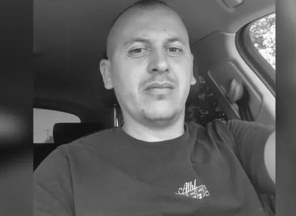 Slika uz članak: Suluda vožnja na autocesti završila tragedijom: zabio se u kamion pri 210 km/h, preminuo u bolnici