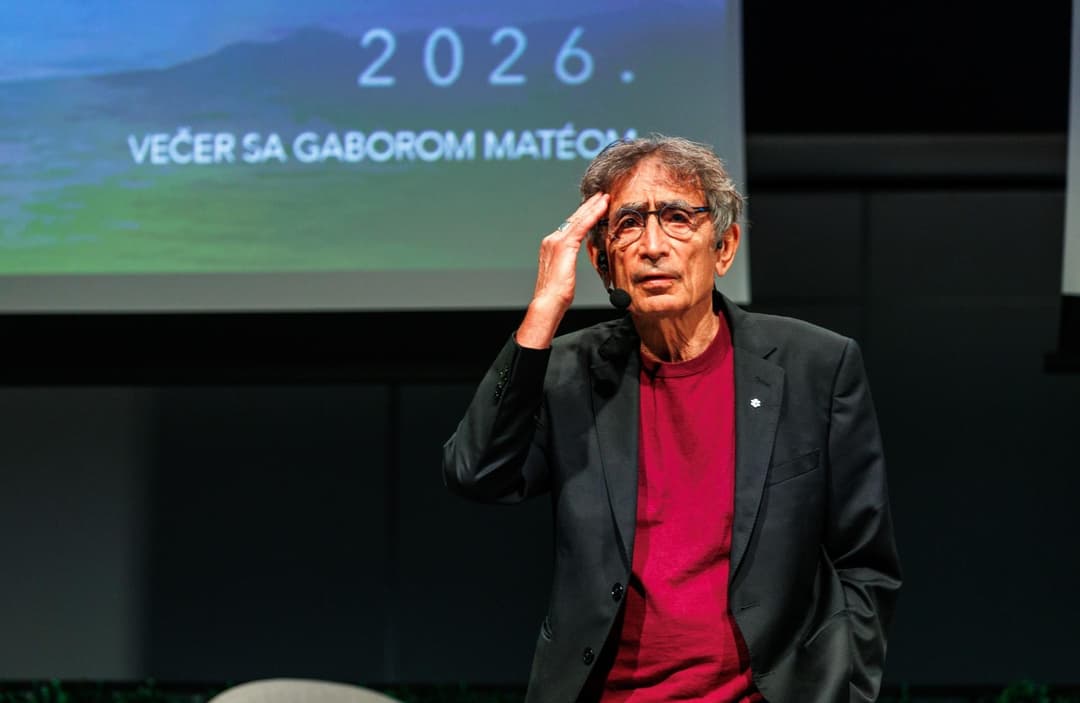 Slika uz članak: Gabor Maté oduševio splitsku publiku: Umjesto ‘Što nije u redu sa mnom?‘, trebali bismo postaviti drugo pitanje!