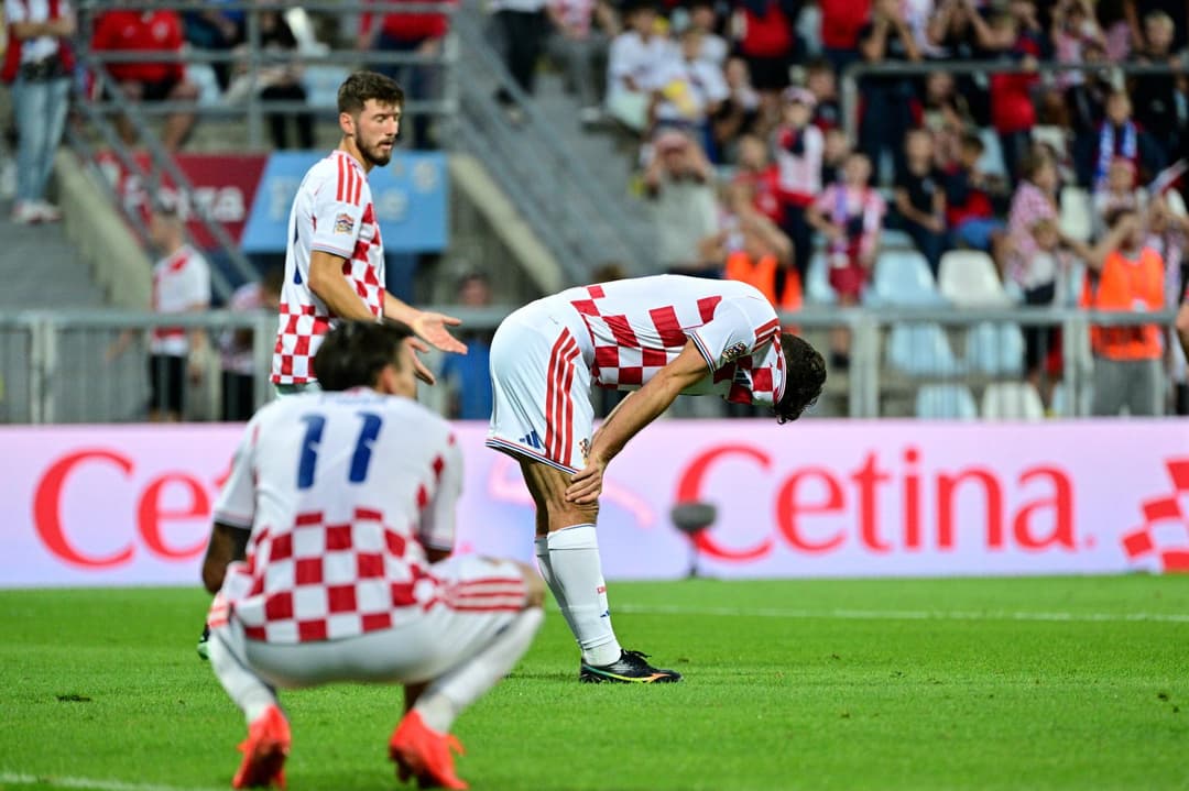 Slika uz članak: Vatreni nikad nisu niže pali: ‘Kad od Engleza budete ubijeni sa 7:0, to je stradanje poput Bleiburga, ali i test karaktera‘