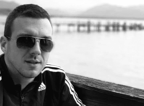 Slika uz članak: Prijatelji se opraštaju od Nikole: Radio je sezonu, brutalno su ga prebili, tri mjeseca borio se za život