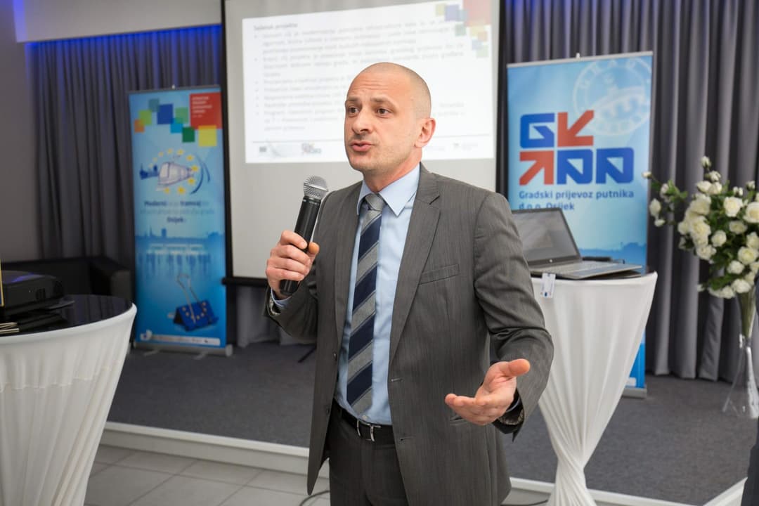 Slika uz članak: Iz SDP-a istupio još jedan istaknuti član, ima optužnicu za nasilje u obitelji: ‘Olakšavam situaciju i stranci i sebi‘
