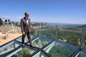 Slika uz članak: Kad će Vučić izbaciti stvari iz kancelarije predsednika