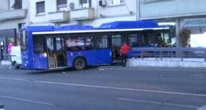 Slika uz članak: CLS: Nesreću na Zelenom vencu prouzrokovao je autobus na gasni pogon