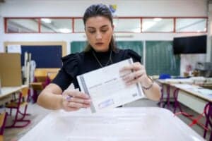 Slika uz članak: Opšti izbori u BiH: Politika zastrašivanja i razdora