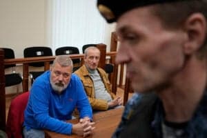 Slika uz članak: Glavni urednik ruskog nezavisnog medija Novaja gazeta priveden nakon pretresa kuće