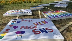 Slika uz članak: Beograd Prajd: SNS transrodne osobe predstavlja kao pretnju društvu