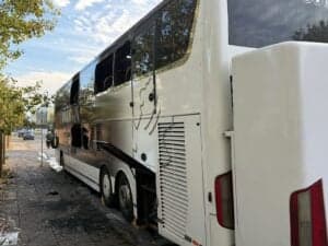 Slika uz članak: Autobus subotičkih maturanata zapalio se u Češkoj, ali su se bezbedno vratili u Srbiju