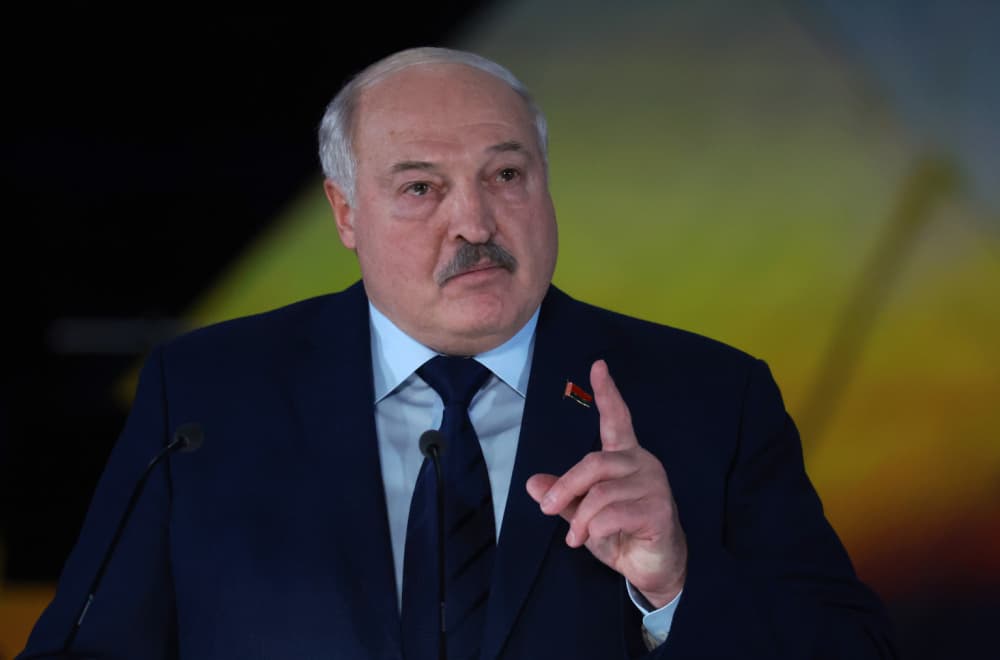 Slika uz članak: VOLODIMIR ZELENSKI UPOREDIO TRAMPA I PUTINA Otkrio s kim mu je lakše sarađivati i šta misli o kraju rata