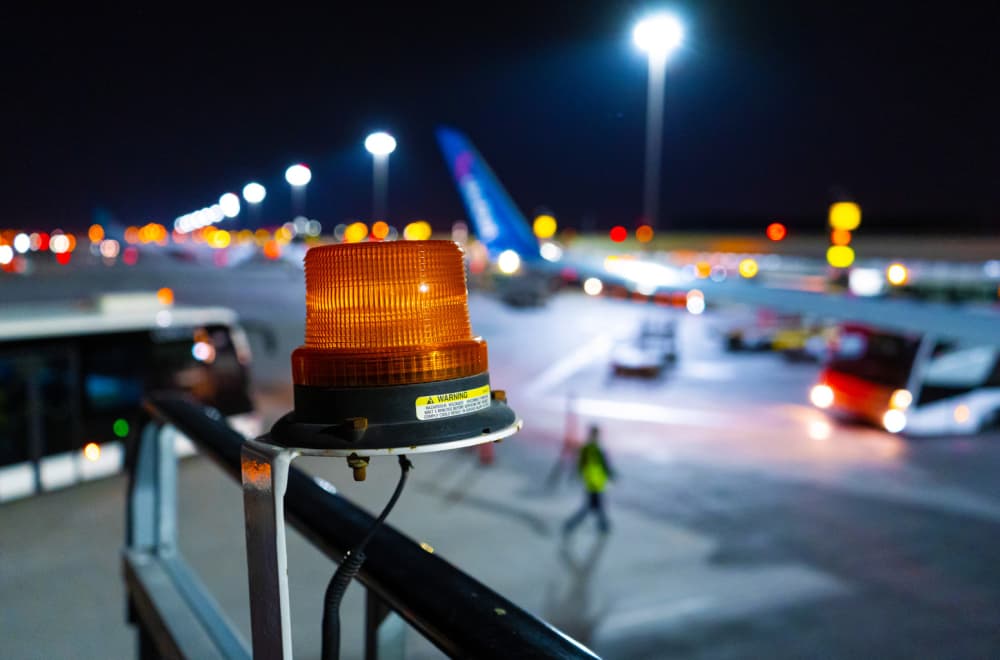 Slika uz članak: Drama na istoku NATO-a; Zatvorili su aerodrom – ponovo