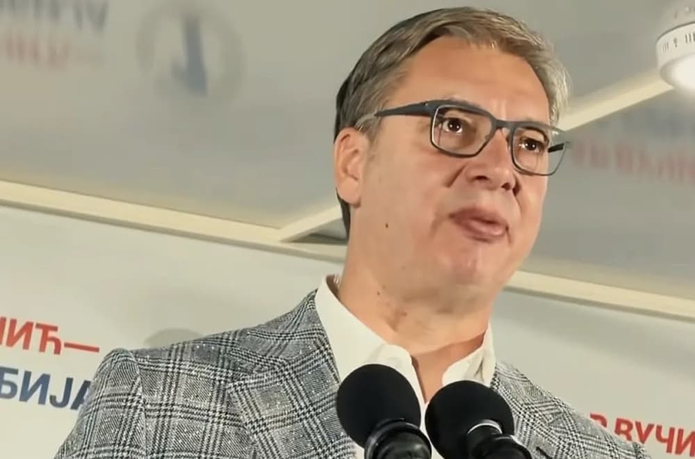 Slika uz članak: Vučić o blokaderima: "Jedan se tušira u fontani, drugi glumi stručnjaka"; "Toliko neznanja, laži i gluposti"