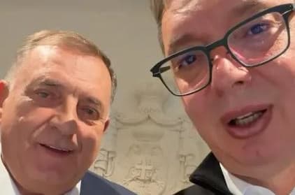Slika uz članak: Vučić sa Dodikom: "I dalje se nalazimo i kujemo planove"; "Ti brzo na mesto predsednika Vlade Srbije" VIDEO