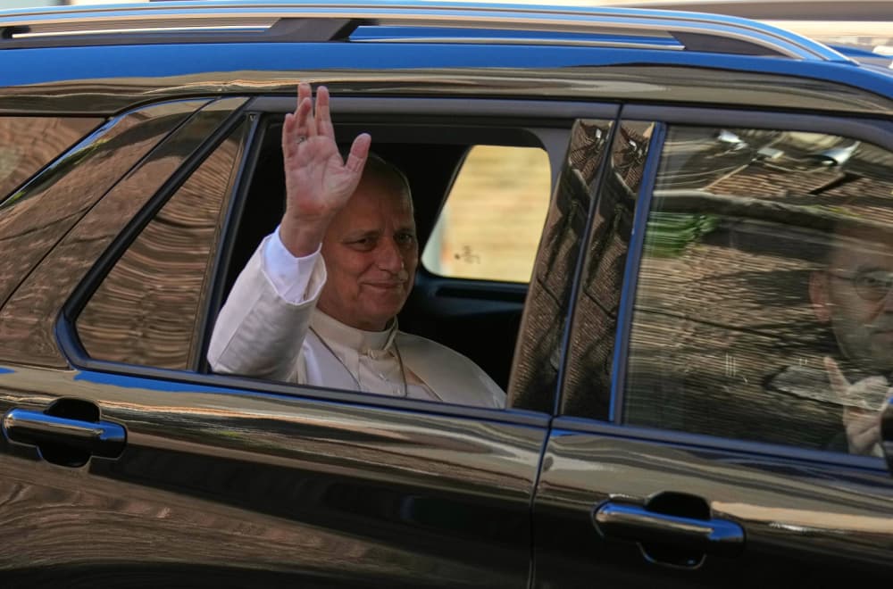 Slika uz članak: Papa Lav XIV. prvi se put oglasio nakon operacije raka pluća: 'Molim vas, molite za mene'