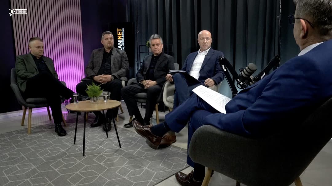 Slika uz članak: Hasanović za Der Standard: Koja god koalicija bude formirana, naslijedit će slabu i rascjepkanu državu