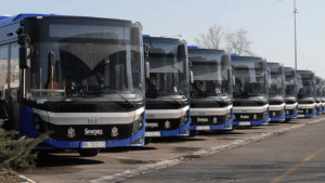 Slika uz članak: Centar za lokalnu samoupravu o slupanom autobusu u Beogradu: „Nesreća se mogla izbeći uz efikasniji nadzor privatnih prevoznika“