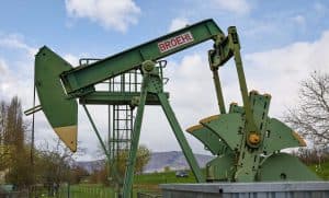 Slika uz članak: Nafta sve skuplja, „brent” dostigao 110 dolara: Šta podiže cene na svetskom tržištu