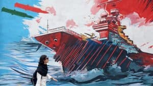 Slika uz članak: Pogođen iranski brod u Ormuzu