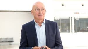 Slika uz članak: Profesor Dejan Nedić besan: "Zvezda je pokradena, opet nam je čuveni sudija Dankert došao glave"