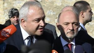 Slika uz članak: Eksplozija u skladištu oružja u centralnoj Bugarskoj, pokrenuta istraga