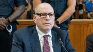 Slika uz članak: Harvi Vajnstin osuđen na 15 godina zatvora zbog seksualnog napada