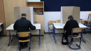 Slika uz članak: „IZBORI SAZDANI OD PARADOKSA“ Topićeva poručila da su građani ZACEMENTIRALI ovu vlasti za naredne 4 godine