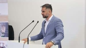 Slika uz članak: Gradonačelnik Žarko Mićin: Lično smatram da je laž da su novcem toplane plaćani aktivisti SNS