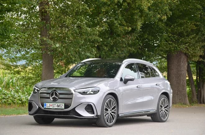 Slika uz članak: Električni mercedes, ki upraviči sloves