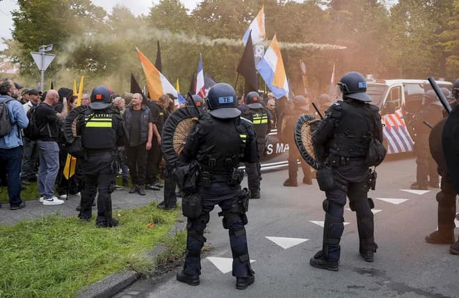 Slika uz članak: Nasilne desničarske demonstracije v Haagu