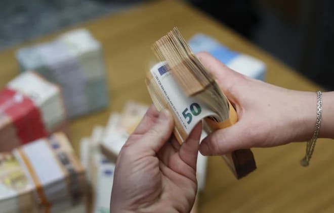 Slika uz članak: Kljub zadržkom zakon o Skoku ta teden pred poslanci