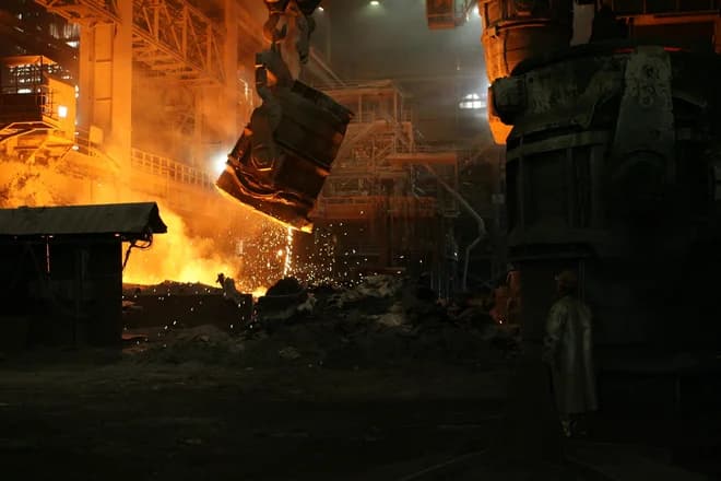Slika uz članak: Gospodarstvo z manj zakupljenimi energenti pred novo krizo