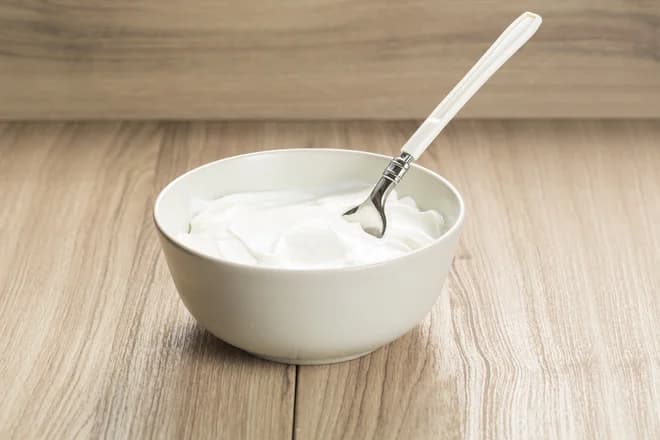 Slika uz članak: ZPS opozarja: grški jogurt in jogurt grškega tipa po sestavi nista nujno enaka