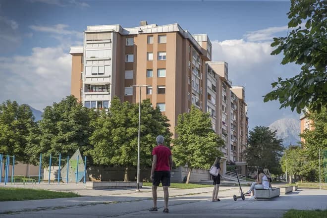 Slika uz članak: »Slovenci hočemo povsod vse zastonj«