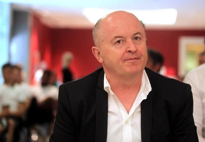 Slika uz članak: Rastoderjevi milijoni končali v slovenskih delnicah, zakonca Južna že prodajata