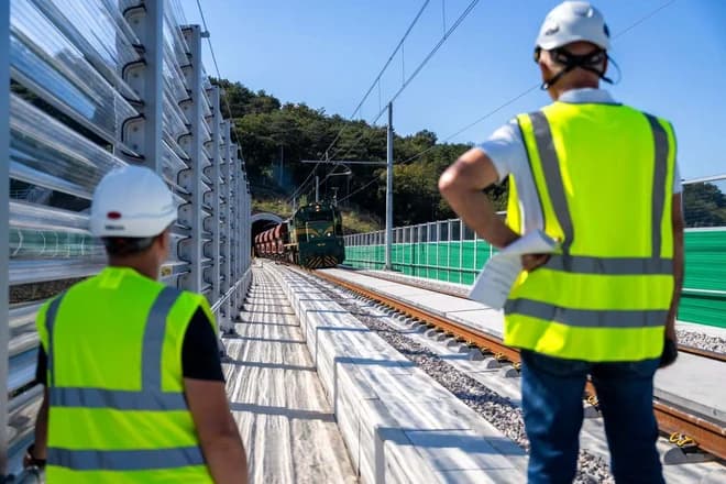 Slika uz članak: Železniški viadukti so vzdržali obremenilne preizkuse