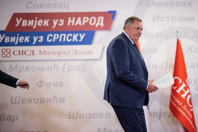 Slika uz članak: Dodik razburja s kupovanjem Trumpove ljubezni