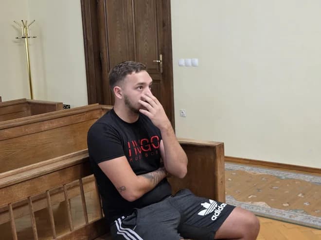 Slika uz članak: Oče in sin nad policiste s solzivcem, v zapor jima ne bo treba